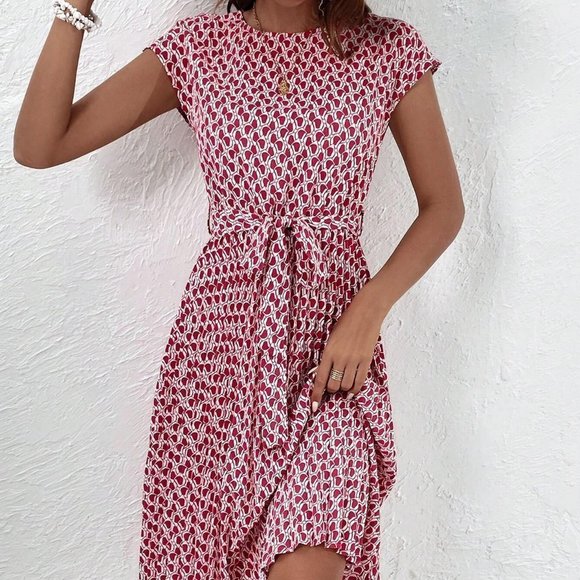 Red Womens Allover Print Batwing Sleeve Belted Dress - Picture 4 of 5